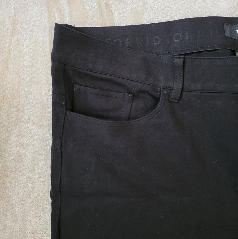 Torrid Womens Black Pants 26R